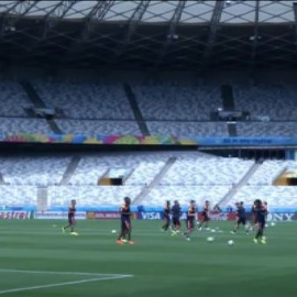 La selección colombiana se ejercita en el estadio Mineirao de Belo Horizonte