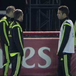 Triste y frío entrenamiento de España en Curitiba