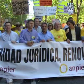 Multitudinaria concentración en Madrid por un cambio en la política energética