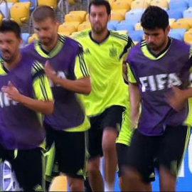 España afronta el trascendente partido frente a Chile con muchas incógnitas en el once