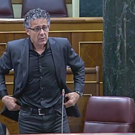 Rajoy a Amaiur: "Hasta que pidan la disolución de ETA no están en condiciones de dar lecciones a nadie"