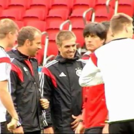 El Ramadán de Argelia facilita el pase de Alemania