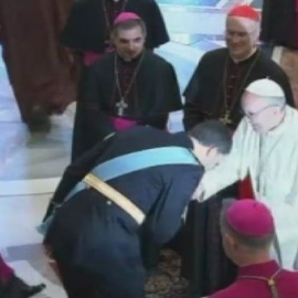 Los reyes visitan hoy al Papa Francisco en el Vaticano 