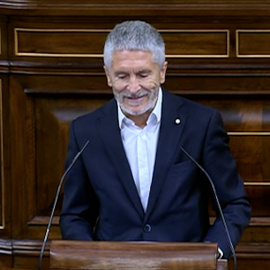 Marlaska defiende que se dio una respuesta "proporcionada" al "intento violento de entrada irregular" en Melilla