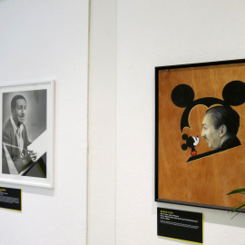 Fotografía facilitada por Walt Disney Company, de dos de las piezas de la muestra con la que se celebra el 90 cumpleaños de Mickey Mouse./EFE