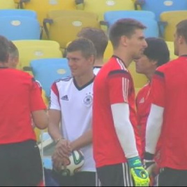 La Alemania de Toni Kroos quiere eliminar a Francia y ser la primera semifinalista