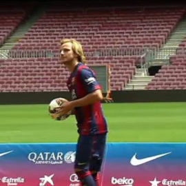 Rakitic, ya forma parte del equipo de Luis Enrique