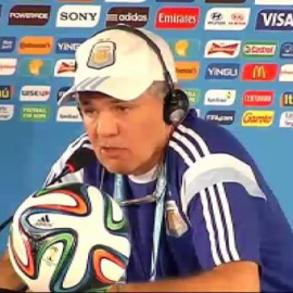 Sabella: "De Messi uno espera siempre que pueda hacer algo distinto"