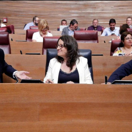 Ximo Puig, Mónica Oltra y Rubén Martínez Dalmau en les Corts.