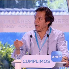 Floriano carga contra el "populismo bolivariano de telepredicador"