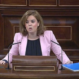 Sáenz de Santamaría: "No traemos recortes del Estado de bienestar por decreto ley, traemos estímulos"