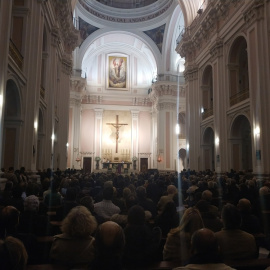 Un instante durante la misa en honor a Franco en el templo San Francisco de Borja.- A.T.