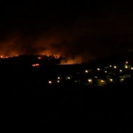 Continúan activos los dos incendios de Guadalajara