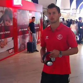 Emery convoca a Krychowiak para la gira europea