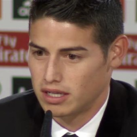 James: "Por estar en este gran club puedo jugar hasta con el número 100"