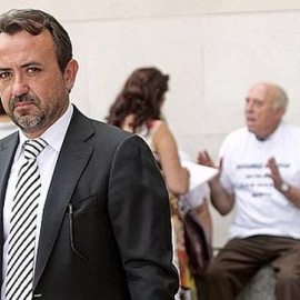 Enrique Vila, presidente de SOS Bebés Robados. EFE/Archivo