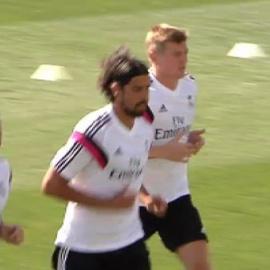 Carlo Ancelotti trabaja por primera vez en la pretemporada con todos sus efectivos