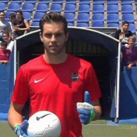 Jesús Fernández presentado en el Levante