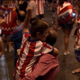 Los atléticos celebran junto al dios Neptuno la Supercopa de España