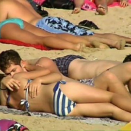 3 detenidos por robar a parejas en la playa de noche
