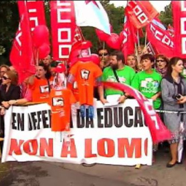 Protestas contra la LOMCE en la apertura del curso escolar en Pereiro