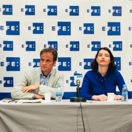 El candidat al Congrés dels Diputats per En Comú Podem, Jaume Asens, i la número 3 per Barcelona, Mar García Puig. ECP