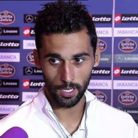 La plantilla del Real Madrid celebra su abultada victoria ante el Depor (2-0)