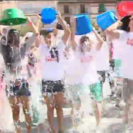 El cubo de agua helada llega a Roa