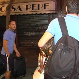 El autobús del Atlético no funciona y la plantilla vuelve a casa en taxi