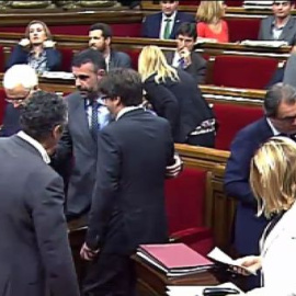Artur Mas se queda solo en el Parlament