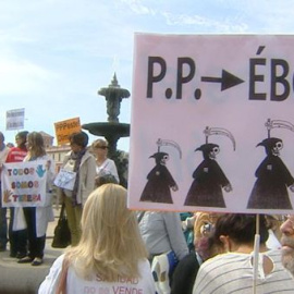 La Marea Blanca respalda la profesionalidad de Teresa Romero