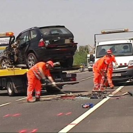 Las distracciones al volante, primera causa de accidentes de tráfico en España