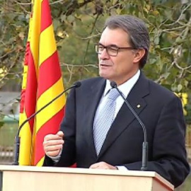 Mas: "Cataluña necesita resistir con buenas raíces y construir con buena voluntad"