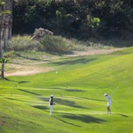 Qué hay detrás de la foto del Campo de Golf de Melilla
