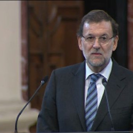 Rajoy advierte que frente al Estado de derecho "no caben ni astucias, ni atajos, ni añagazas"