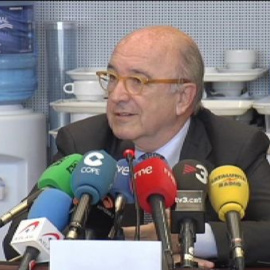 Almunia no descarta una declaración unilateral de independencia de Cataluña