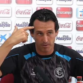 Emery: "Intento que los insultos no me afecten"