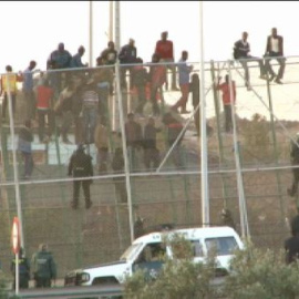 Nuevo intento de salto masivo de la valla de Melilla