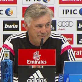 Ancelotti reconoce que muchas veces le han entrado ganas de romper un periódico