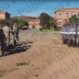 Exclusiva: Así entrenan a soldados para hacer de antidisturbios ante los ciudadanos