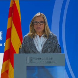 Más de 1,1 millones de personas votan en la consulta alternativa hasta las 13 horas