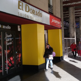 Aragón prepara una modificación de su normativa para reducir la publicidad de los juegos de azar. / EDUARDO BAYONA