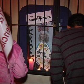 Miles de alicantinos piden en la calle la dimisión de Sonia Castedo