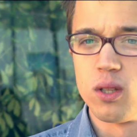 Continúa la investigación para determinar si Errejón incumplió su contrato con la Universidad