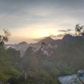 Vitor Grilo. Las vistas del horizonte desde el Morro de Babilonia.