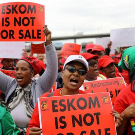 Huelga de la plantilla de la compañía eléctrica Eskom.EFE