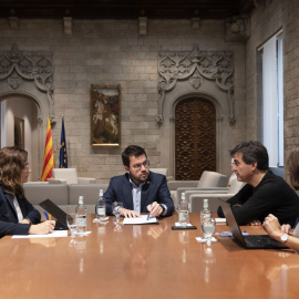 El president de la Generalitat, Pere Aragonès, reuneit aquest matí al Palau de la Generalitat amb la consellera Laura Vilagrà i amb el seu equip per treballar en la conformació del nou Govern.
