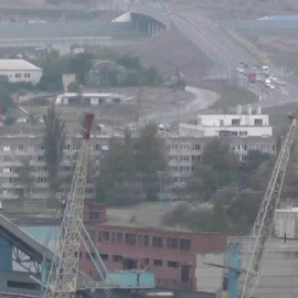 El tránsito en el Puente de Crimea vuelve a la normalidad tras la explosión