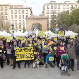 Los vecinos de Malasaña piden a Manuela Carmena una solución al ruido, a la suciedad y a la aglomeración.