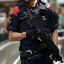 Un agente de los Mossos d'Esquadra - Reuters